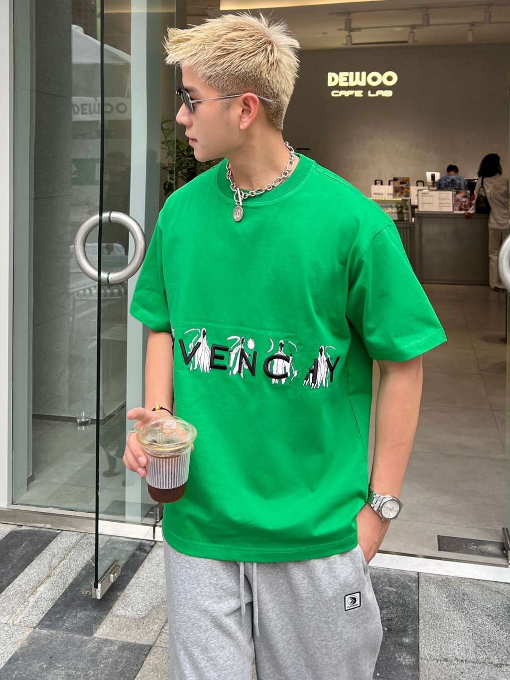 Givench* T-shirt